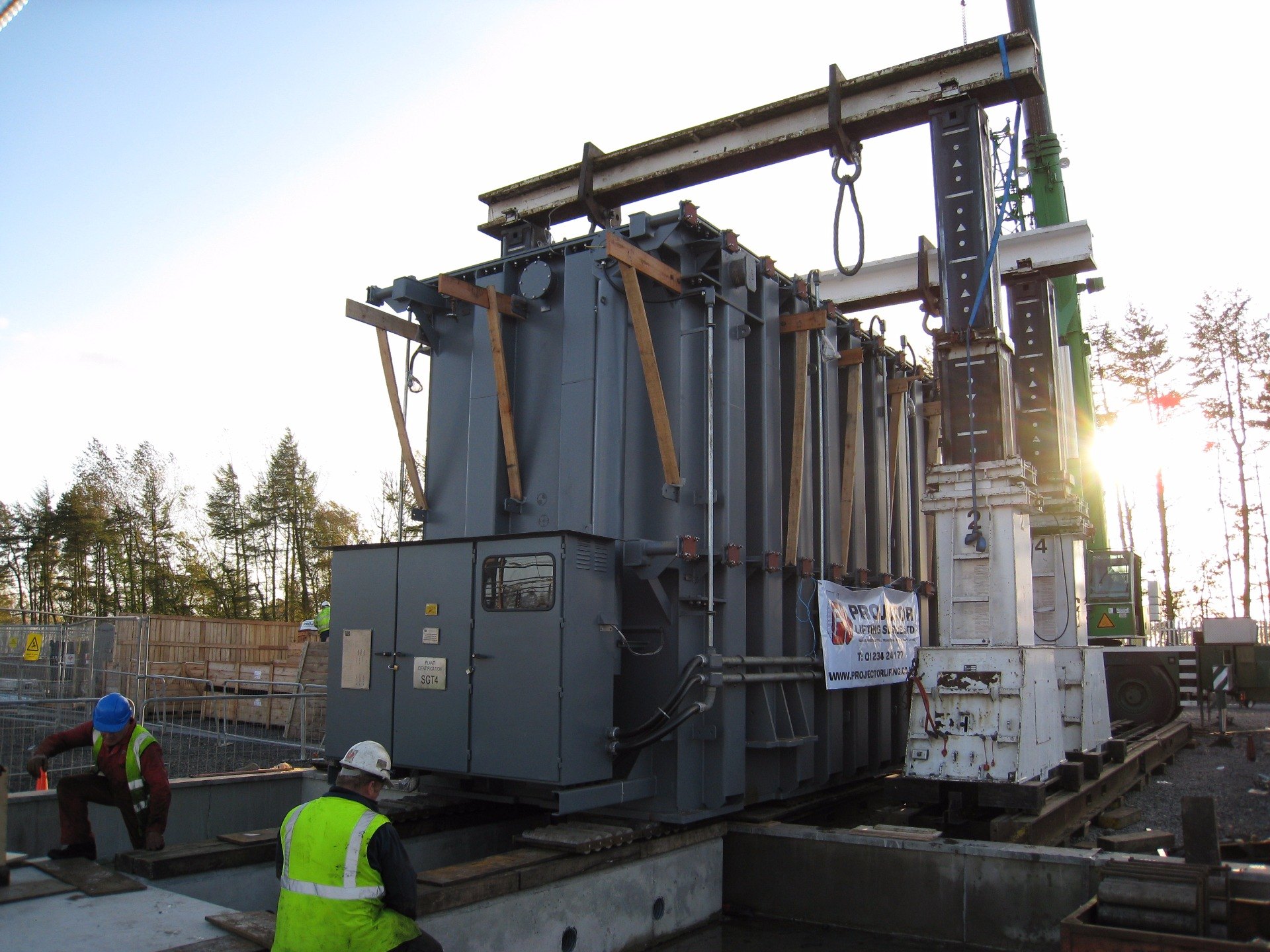 How Does a Gantry Crane Work How Does a Gantry Crane Work